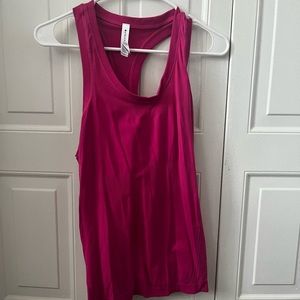 athleta momentum tank size medium